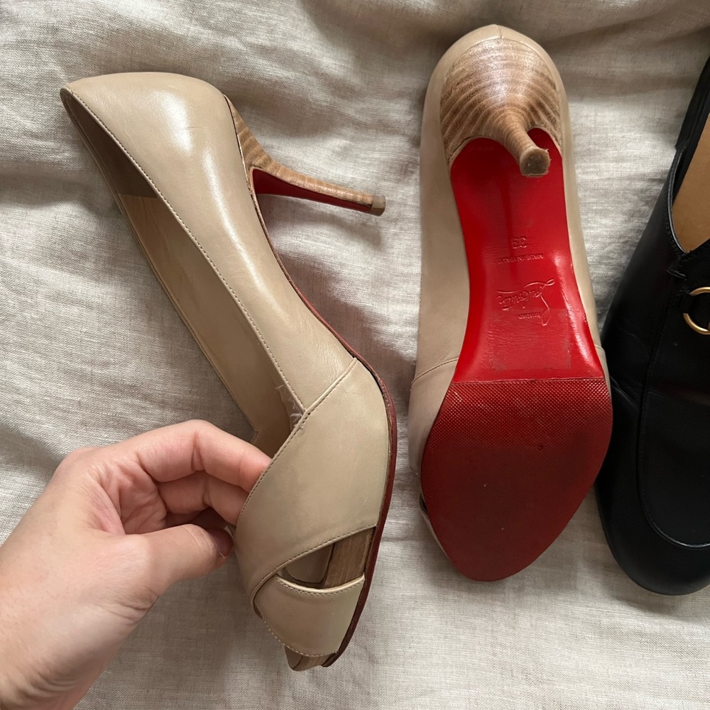 Louboutin Pumps nude color 39
